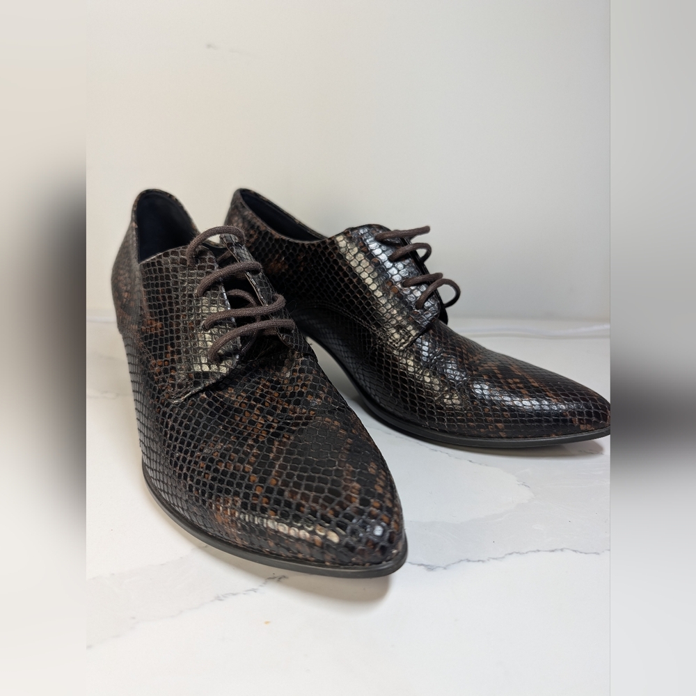 Ecco Genuine Leather Heeled Bootie